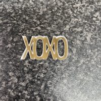 XOXO Cake & Cupcake Charm - Mirrored Acrylic - Image 3